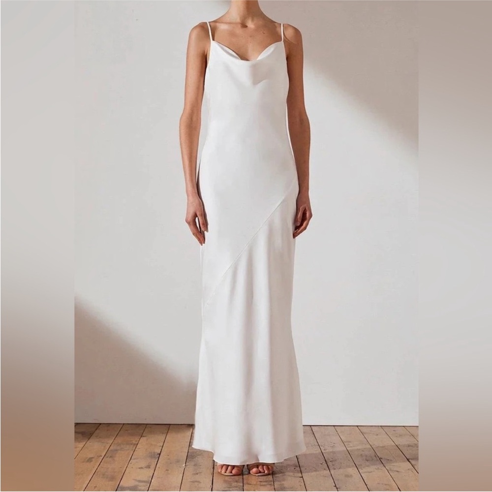 Shona Joy White Elegant Cowl Neck Floor Length Gown Size 6